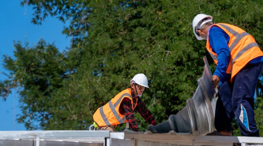 Roof maintenance in Hayward, WI